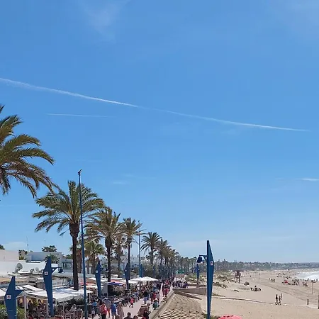 In Chiclana De La Fronter With Kitchen Holiday home Chiclana de la Frontera
